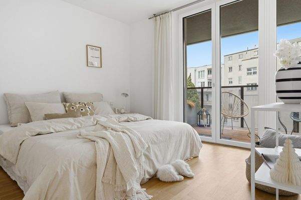 Schlafzimmer mit Loggia