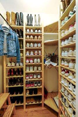 Langenfeld - Düsseldorfer Str 222 - Abstell