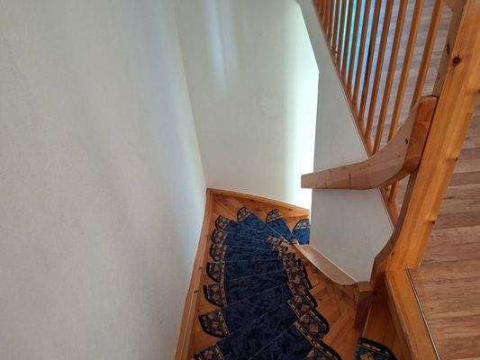 Treppe zum OG