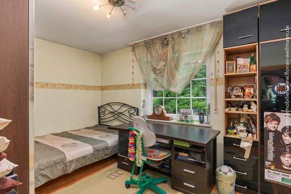 Schlaf-, Arbeits-, Gäste- oder Kinderzimmer (13,94m²).