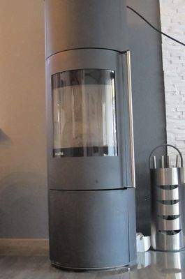 Kaminofen mit Außenkamin.JPG