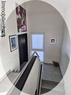 Maisonette mit eigenem Aufzug.jpg