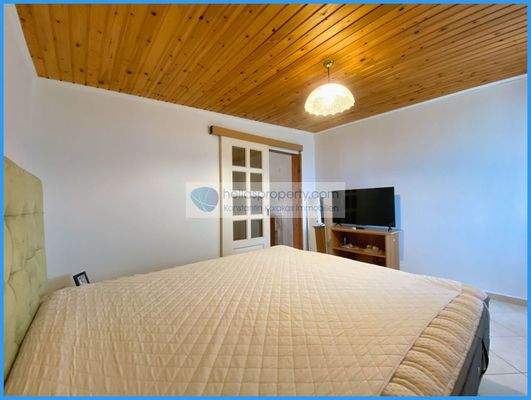 f3093689fb414c009bc7c175787dd4c5-original