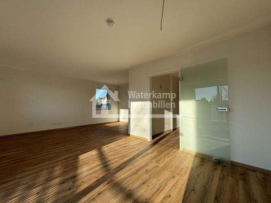 06 Wohnküche (unmöbliert)