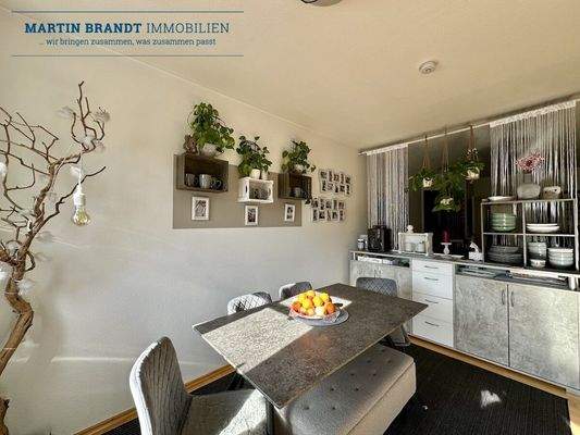 Essbereich im Wohnzimmer