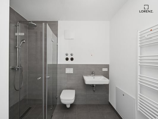 Modernes Badezimmer (2)