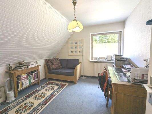 Schlaf- / Kinder- / Arbeitszimmer