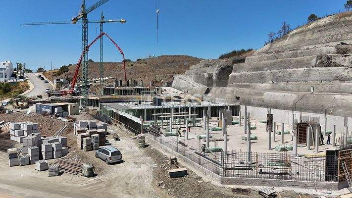 Seaview Apartments with Spacious Interiors in Estepona