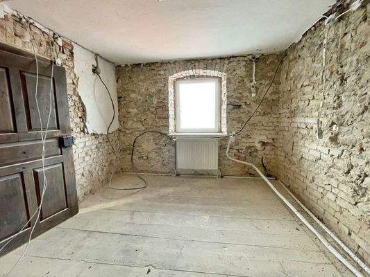 Bad im Obergeschoss (2).jpg