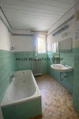 Badezimmer EG