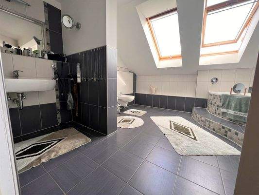Badezimmer OG