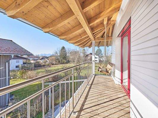 Loggia mit Schaukel ...