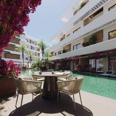 Investment Apartments with 400 m² Pool in Antalya Aksu