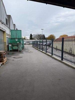 Rampe mit Abstellfläche