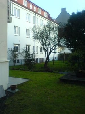 Hausfassade/Gartenansicht