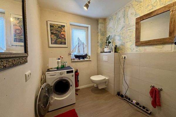 WC Bereich mit Tageslicht