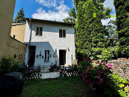 Hinterhaus mit Garten