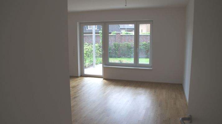 Wohnzimmer mit Terrasse