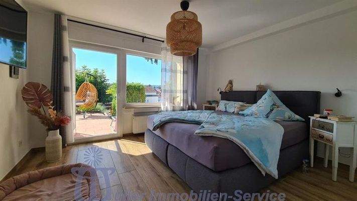 Foto 40_Elternzimmer.JPG