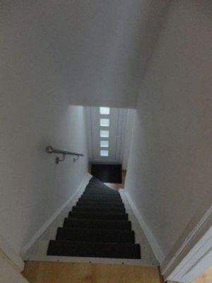 9302-Treppe-zur-Wohnung