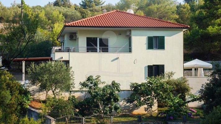 nur wenige Schritte vom Meer entfernt