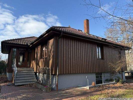 Rückseite mit Wintergarten