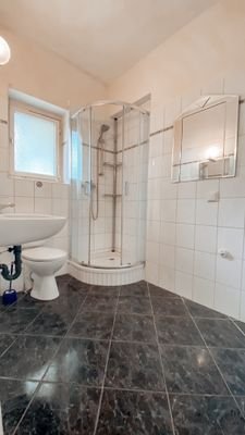 Badezimmer EG