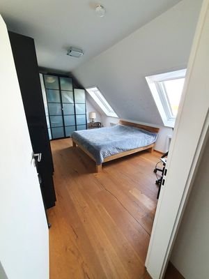 Schlafzimmer 1.jpg