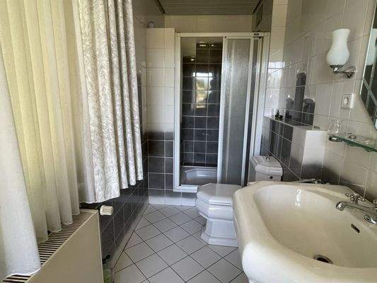 Duschbad Obergeschoss