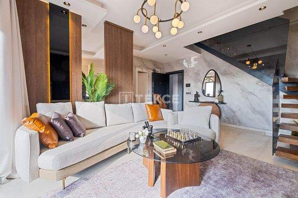 Real Estate in a Two Block Complex 600 M from the Sea in Alanya