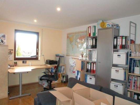 Büro oder Kinderzimmer