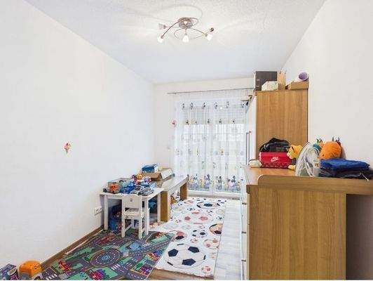13. Kinderzimmer EG