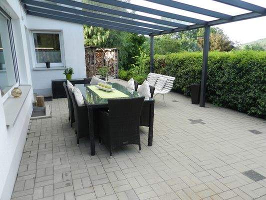 Überdachte Terrasse