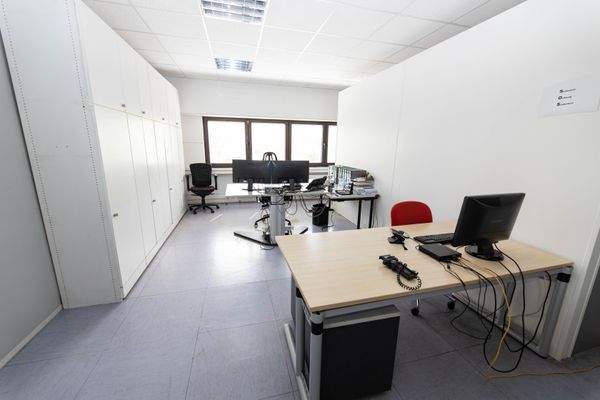 Büro-OG-hinten (1).jpg