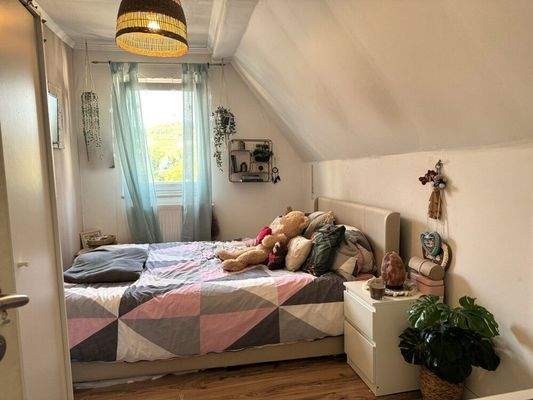 Vorderhaus KInderzimmer 1