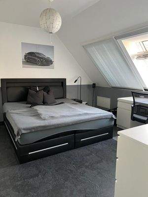 Schlafzimmer / Kinderzimmer im 1 OG.