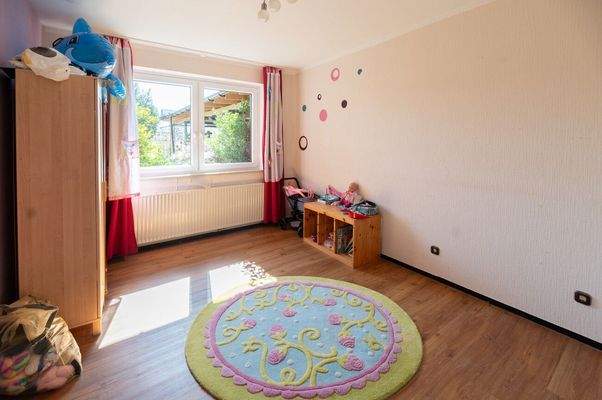 Zimmer II EG Ansicht I