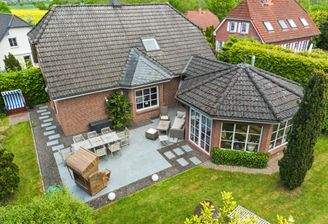 Luftperspektive vom Garten und Terrasse