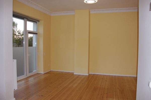 Sachsenhausener Str. 15 (8).JPG