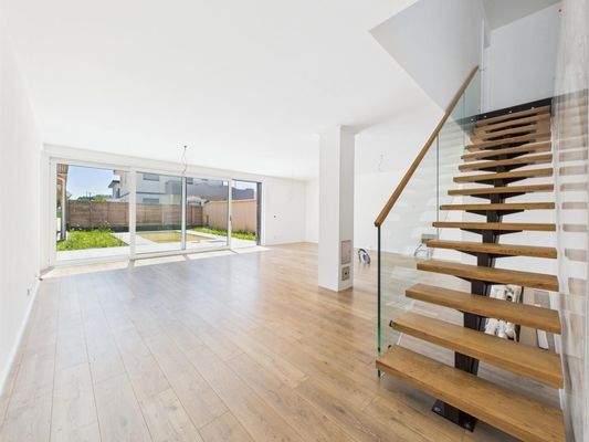 Wohn- und Essbereich 1