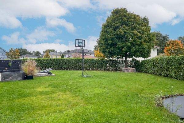 DI - Forbes Global Properties