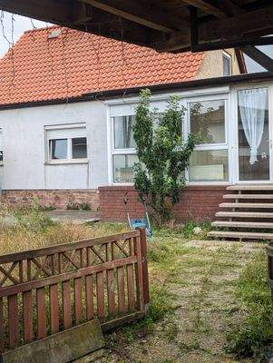 Eingangsbereich mit Wintergarten