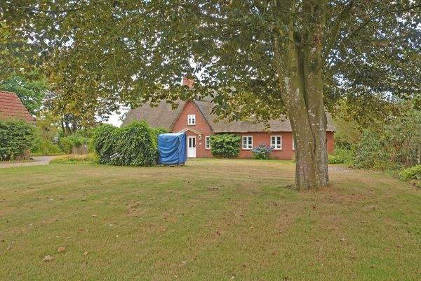 Reetdachhaus - Außenansicht 