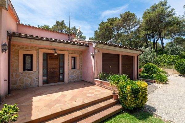 Eingangsbereich der Villa