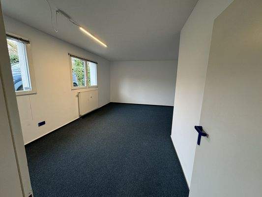 20251218_112416776_iOS