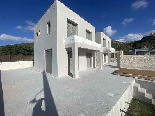 Kreta, Armeni: Zwei halbfertige Villen mit Meerblick in der Nähe von Rethymno zu verkaufen