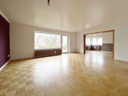 Großer Wohn- und Essbereich