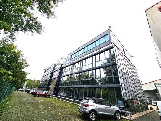 Gebäude Rückansicht.jpg