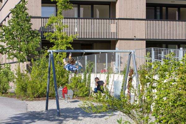 Hellbrunnenstrasse_Spielfläche