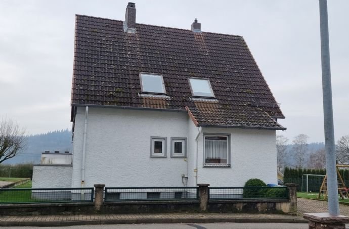 Einfamilienhaus mit Fernblick (unverbaubar), provisionsfrei von privat